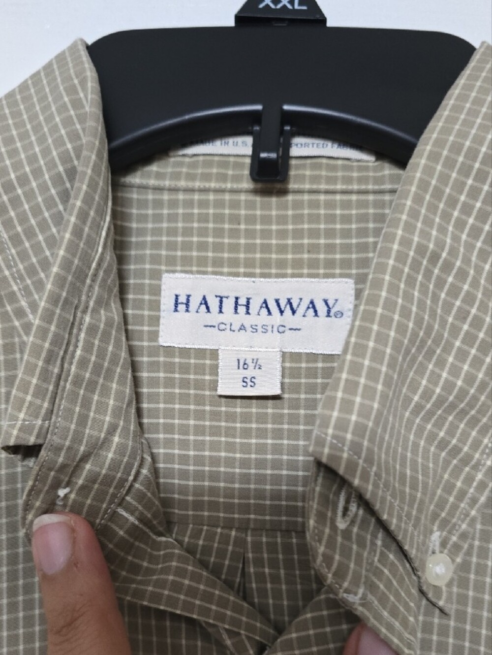 Hathaway Light Tan Short-Sleeve Button-Down Shirt Size 16.5 - Picture 2 of 9